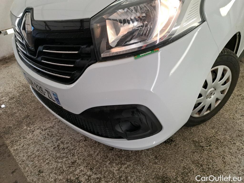  Renault  Trafic  III Combi L1H1 2 8t (8/9 Sièges) Zen 1.6 dCi 120CV BVM6 9 Sieges E5 #14