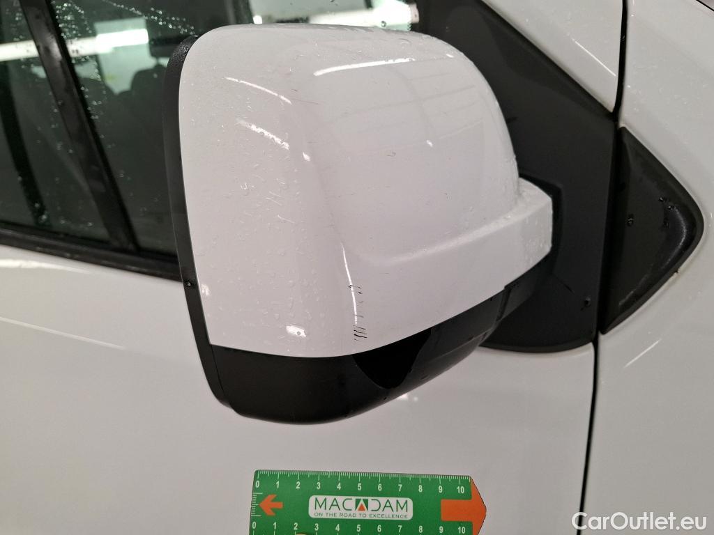  Renault  Trafic  III Combi L1H1 2 8t (8/9 Sièges) Zen 1.6 dCi 120CV BVM6 9 Sieges E5 #8