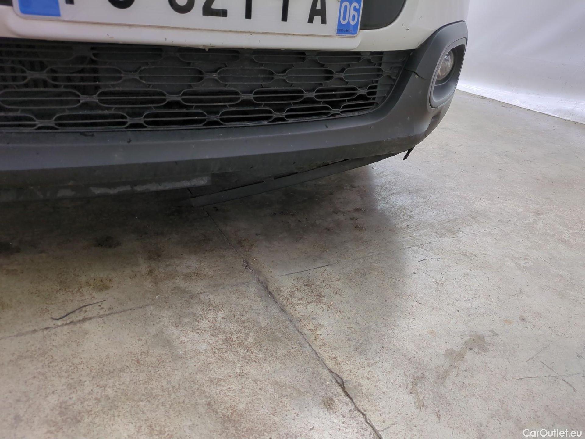  Citroen  C3  Société Feel Nav 1.5 BlueHDI 100CV BVM5 E6dT #63