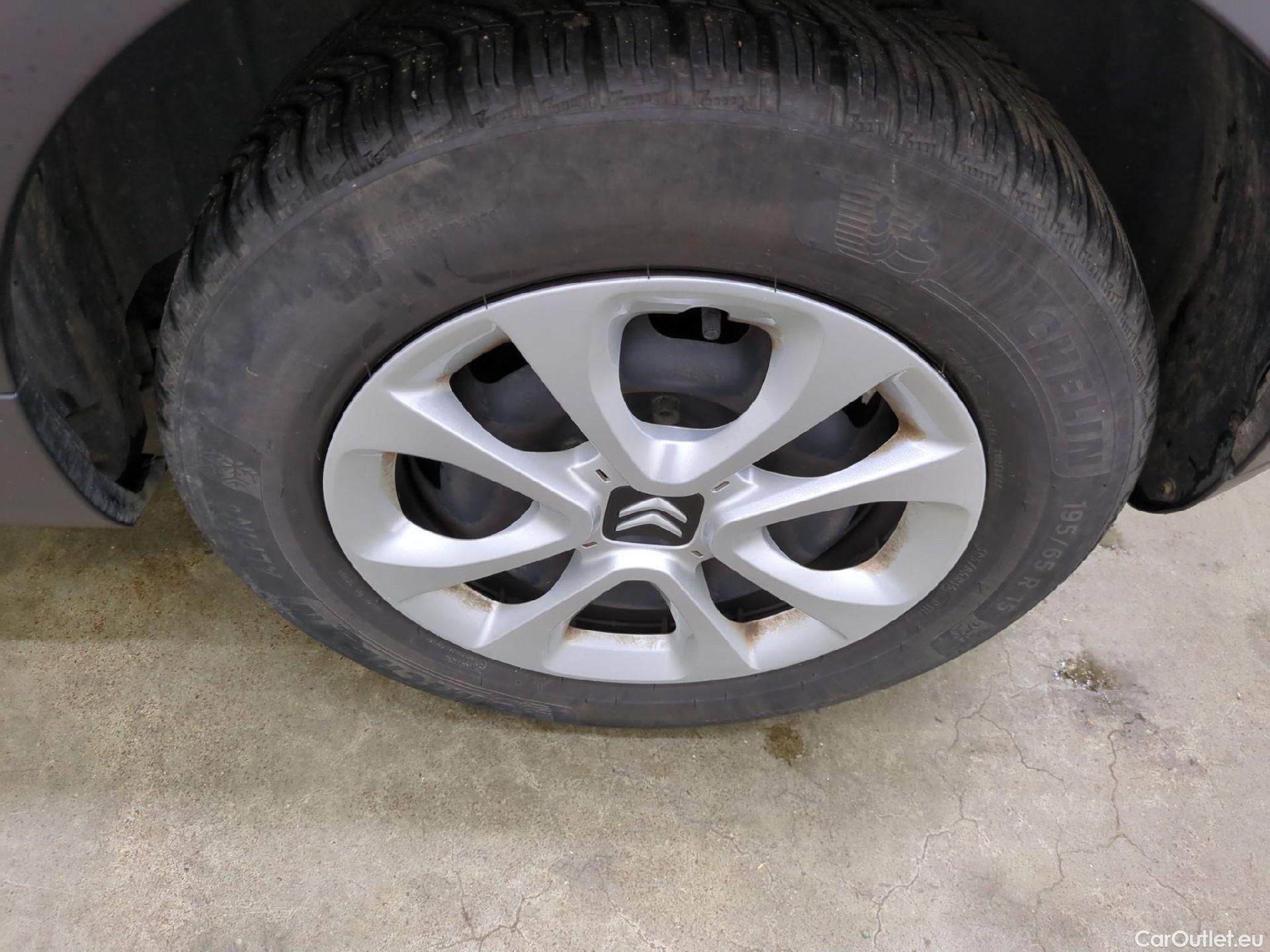  Citroen  C3  Société Feel Nav 1.5 BlueHDI 100CV BVM5 E6dT #14