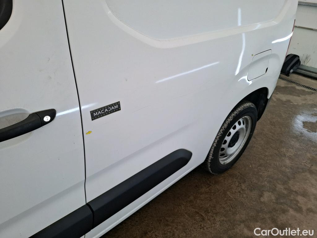  Citroen  Berlingo  Fourgon Driver M 1000 1.5 BlueHDi 100CV BVM5 E6dT #1