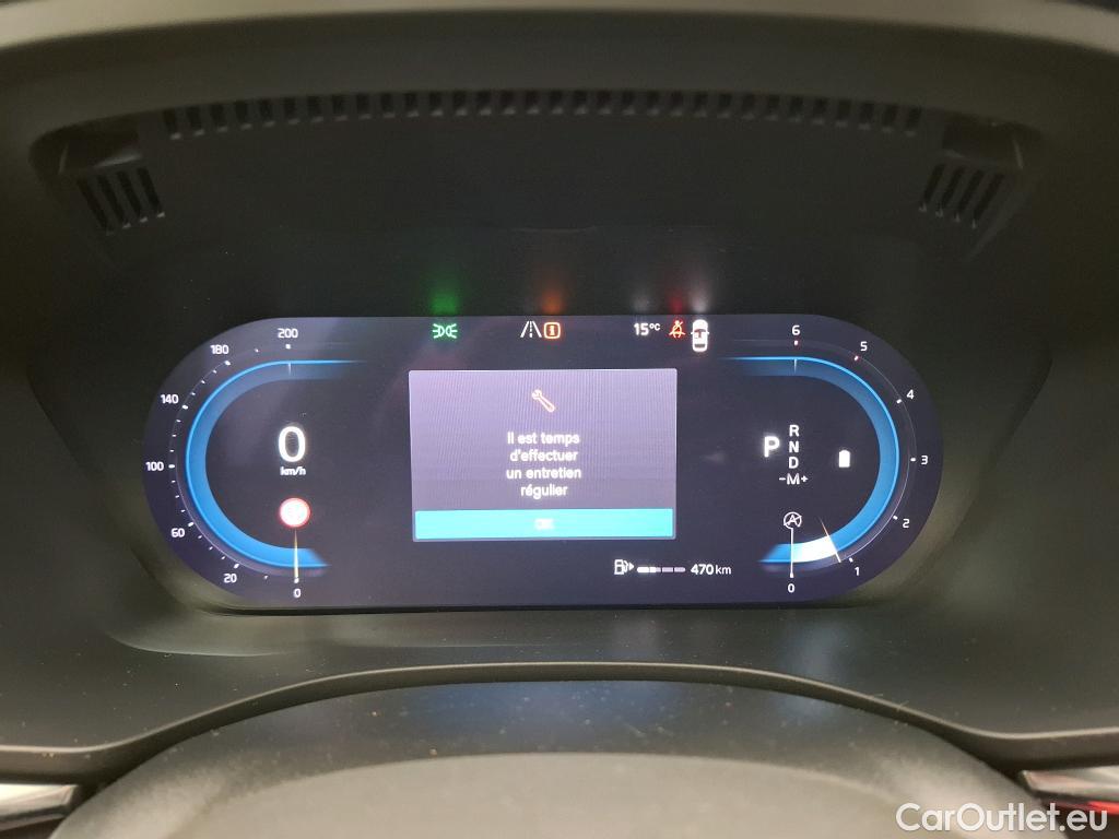  Volvo  XC60 VOLVO  / 2021 / 5P / SUV B4 197 Geartronic Start #25