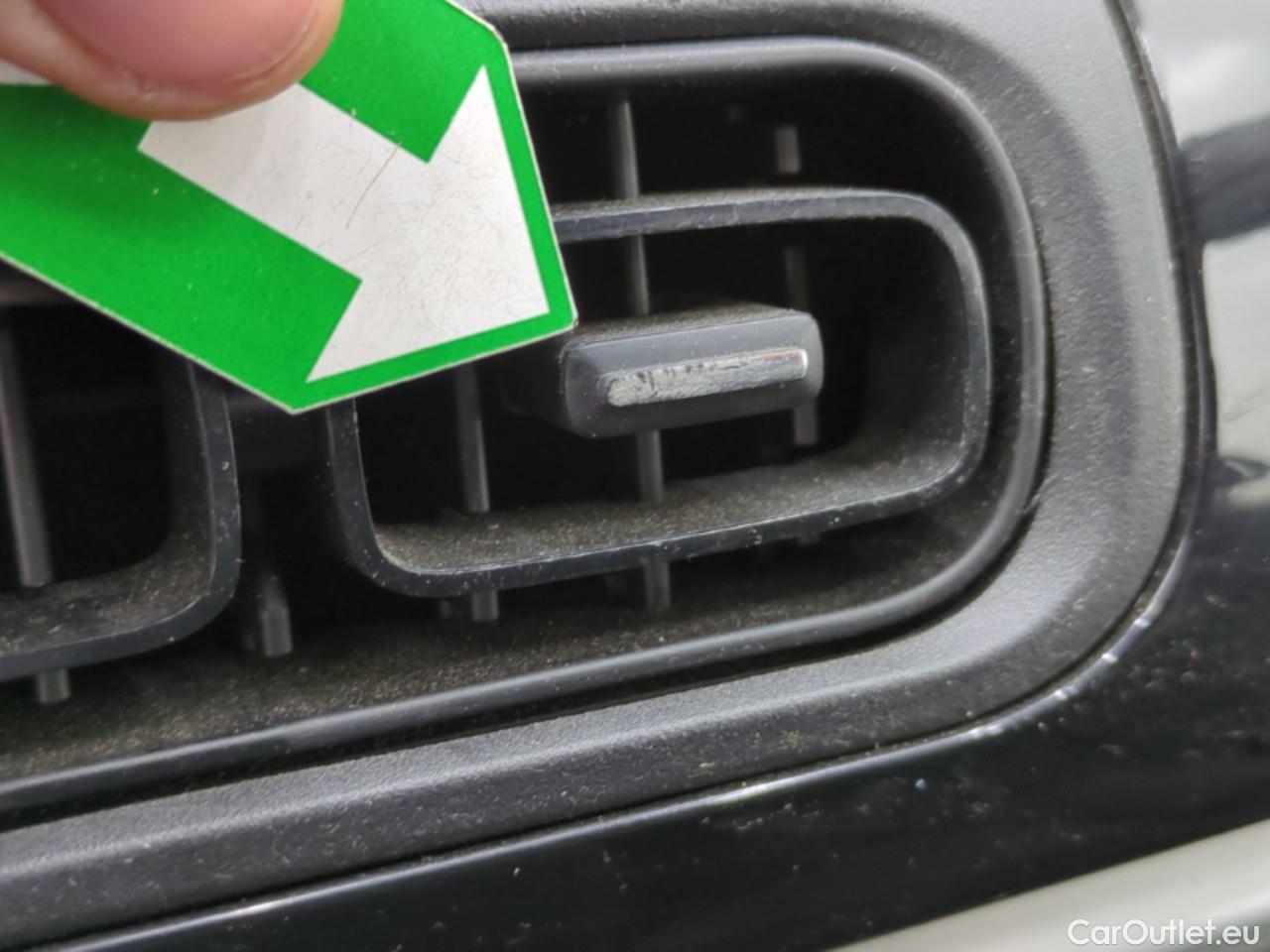  Citroen  C3  Société Feel Nav 1.5 BlueHDI 100CV BVM5 E6dT #9