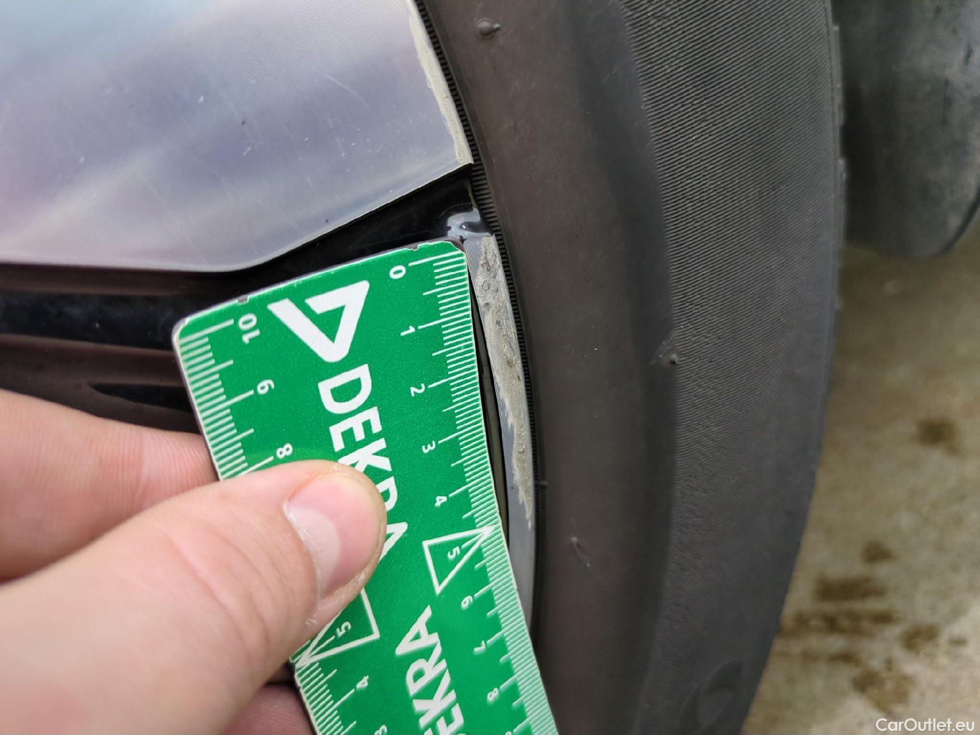  Volkswagen  Golf  VOLKSWAGEN / 2020 / 5P / Berline 1.4 eHybrid OPF 204 DSG6 Style #11