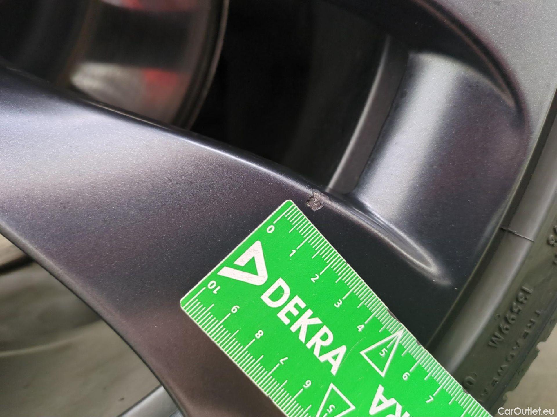  Tesla  Model Y TESLA  / 2020 / 5P / SUV Performance Dual Motor AWD #14