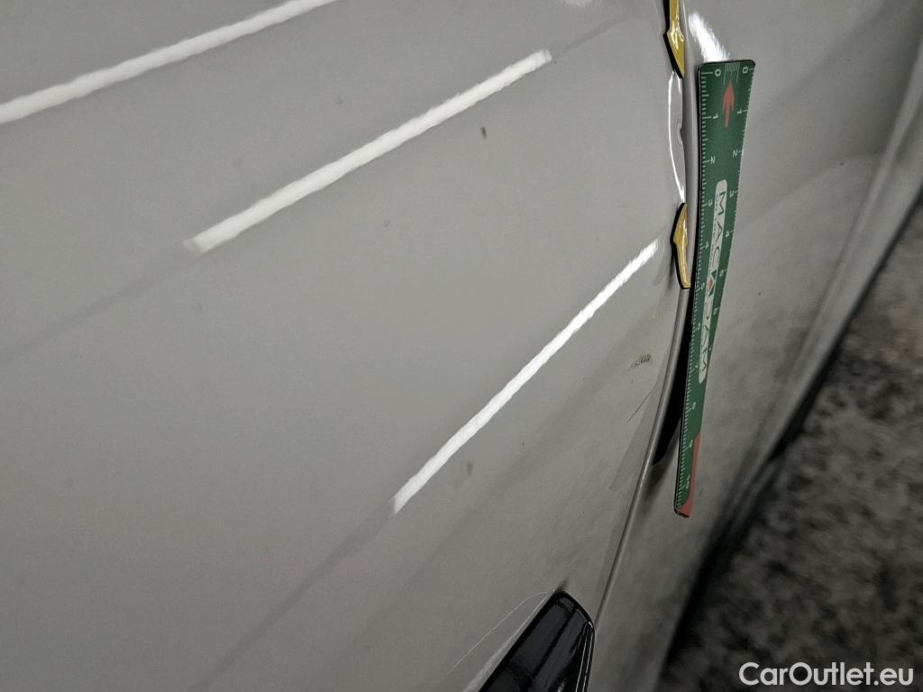  Citroen  C4  Berline Feel Nav Business R 1.5 BlueHDI 130CV BVA8 / TRANSFO VP VF #19