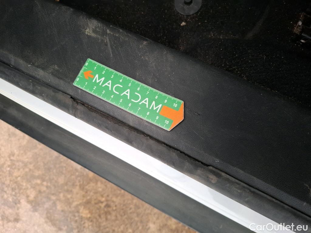  Citroen  C4 Cactus  Feel Nav Société 1.5 BlueHDi 100CV BVM6 E6dT #3