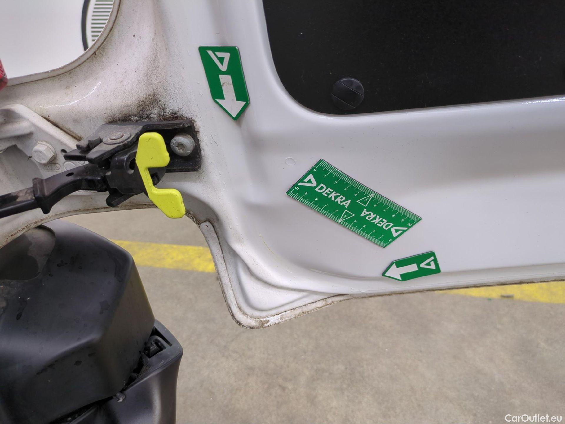  Citroen  Berlingo  Fourgon Driver M 650 1.5 BlueHDi 130CV BVA8 E6dT #21