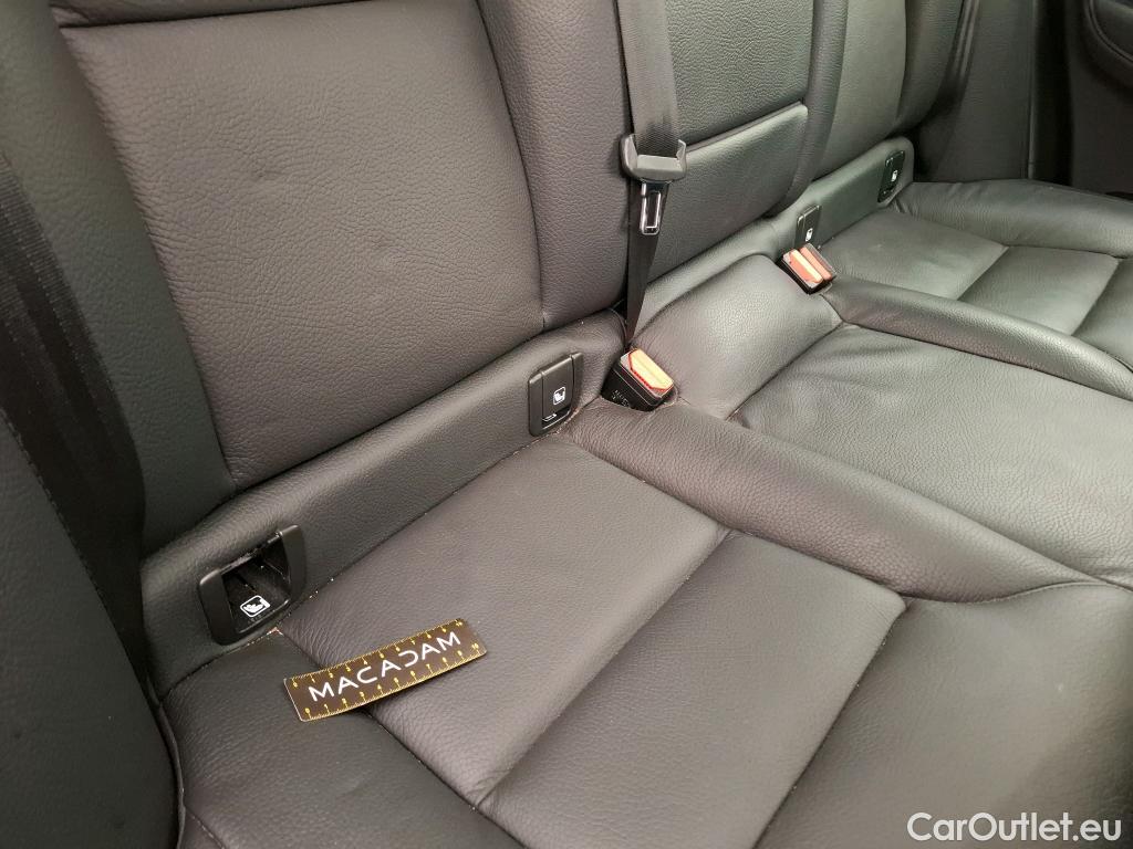  Volvo  XC60 VOLVO  / 2021 / 5P / SUV B4 197 Geartronic Start #23