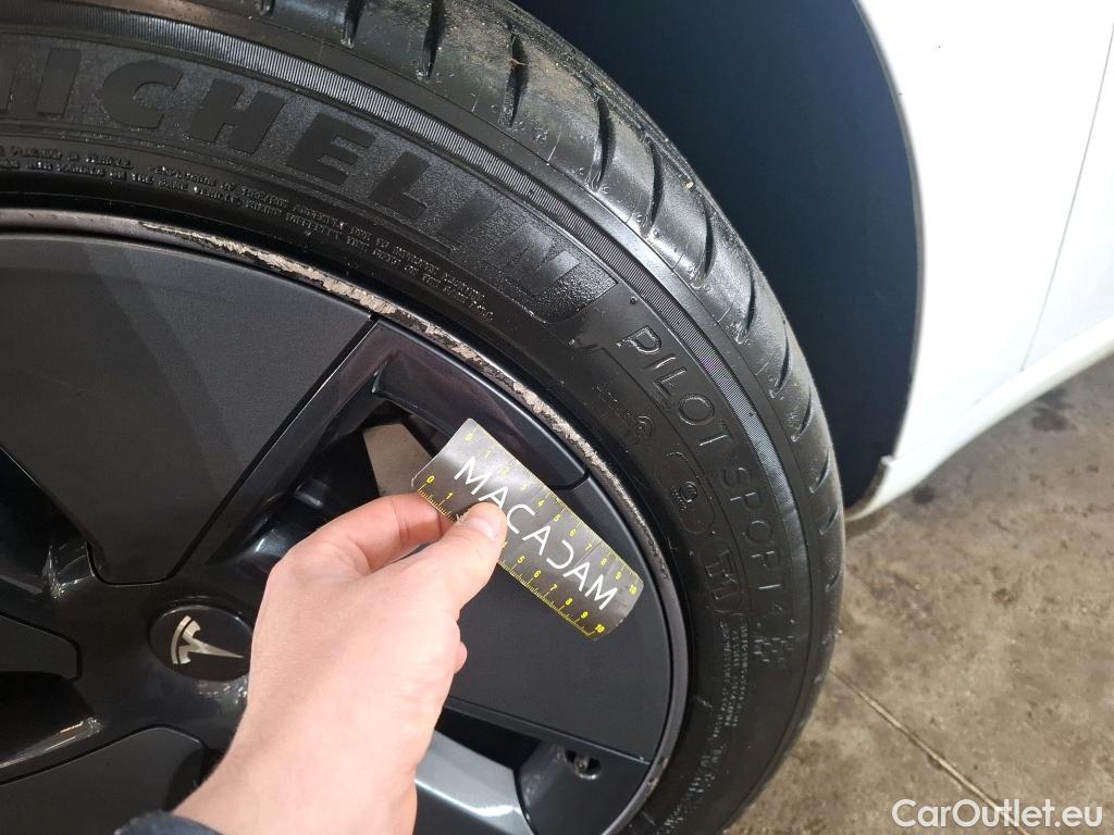  Tesla  Model 3 TESLA  / 2018 / 4P / Berline Grande Autonomie Dual Motor AWD #13