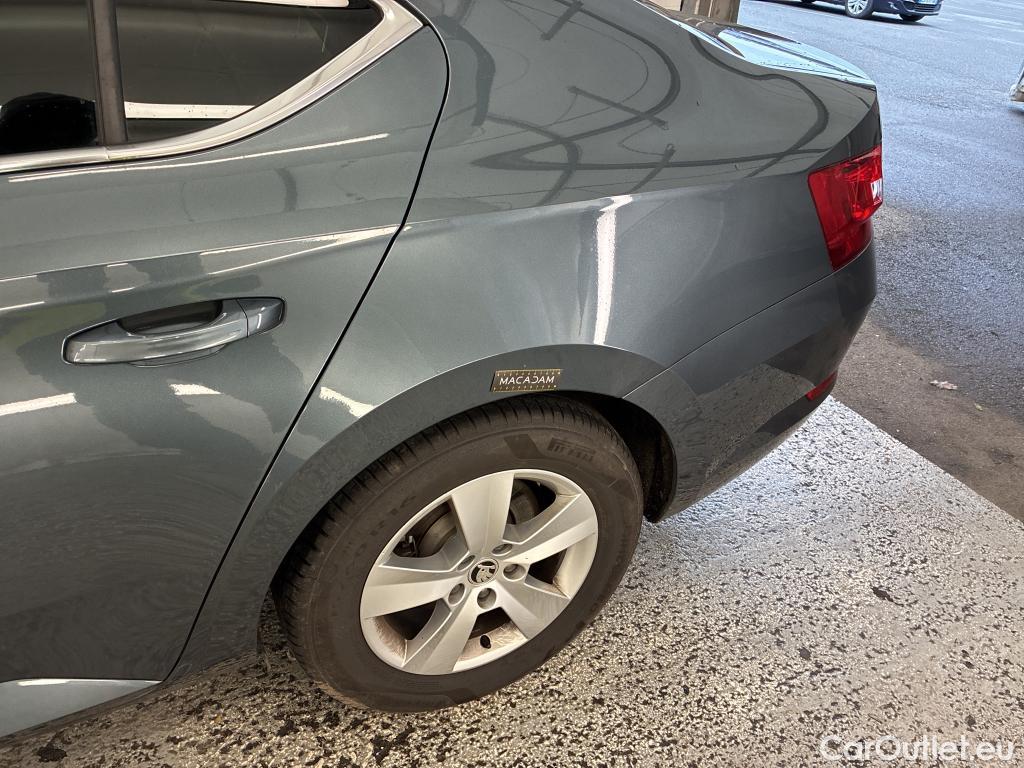  Skoda  Superb SKODA  / 2019 / 5P / Berline 2.0 TDI SCR 150 DSG7 Business #7