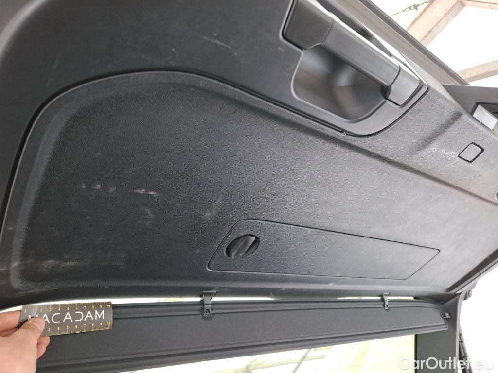  Volvo  XC60 VOLVO  / 2021 / 5P / SUV B4 197 Geartronic Start #13