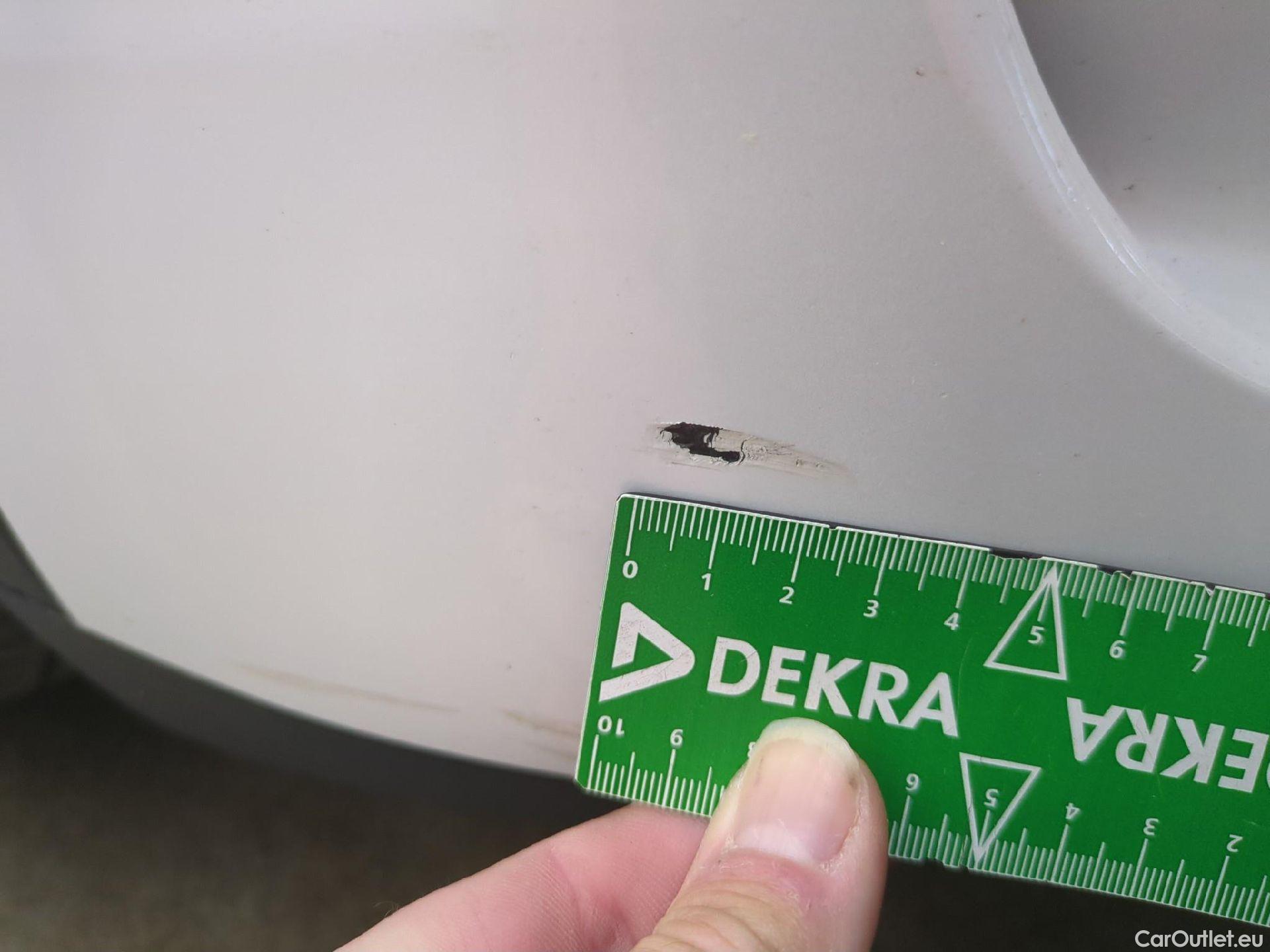  Tesla  Model Y TESLA  / 2020 / 5P / SUV Performance Dual Motor AWD #16