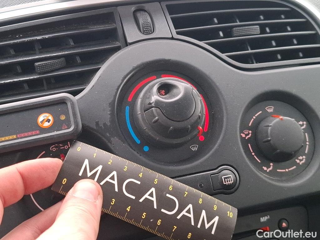  Renault  Kangoo  Express Maxi Extra (Série Spéciale) 1.5 dCi 90CV BVM5 E6 #48