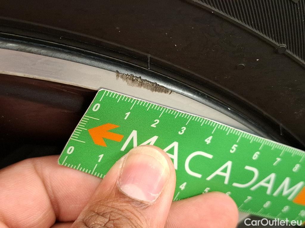  Hyundai  i30  cw Business 1.6 CRDi 115CV BVM6 E6d / TRANSFO VP/VF #28