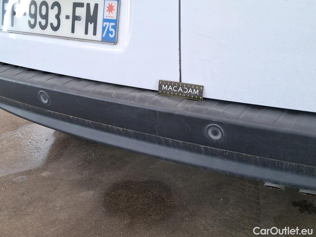  Renault  Kangoo  Express Maxi Extra (Série Spéciale) 1.5 dCi 90CV BVM5 E6 #27