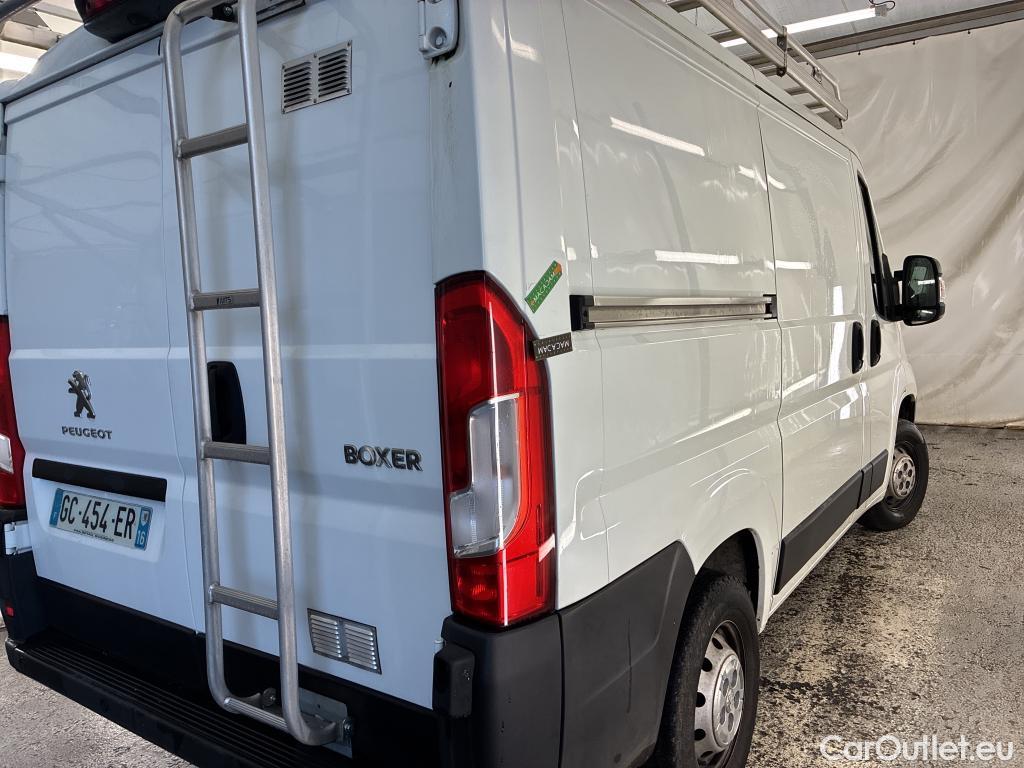  Peugeot  Boxer PEUGEOT  / 2014 / 4P / Fourgon tôlé BlueHDi 120 S&S ASPHALT 330 L1H1 #38