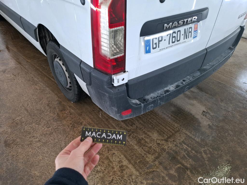  Renault  Master RENAULT  / 2019 / 4P / Fourgon tôlé FG Tr GCF F3500 L2H2 Blue dCi 145 EVIE #90