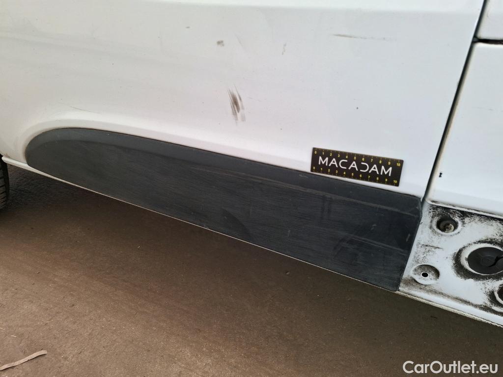  Renault  Trafic  Furgon Grand Confort L1H1 1000 1.6 dCi 120CV BVM6 E6 #72