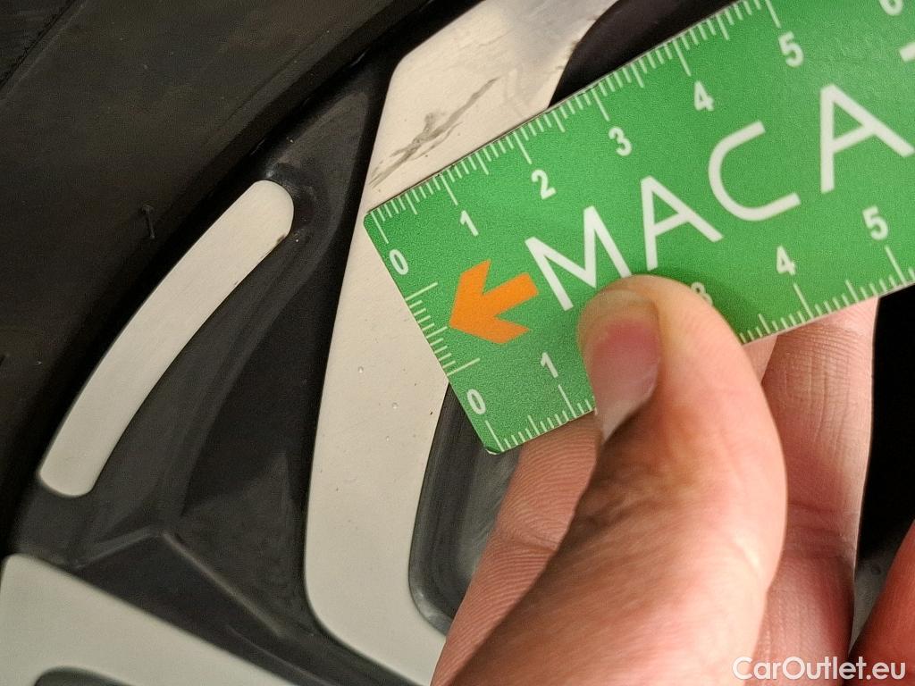  Hyundai  i30  cw Business 1.6 CRDi 115CV BVM6 E6d / TRANSFO VP/VF #24