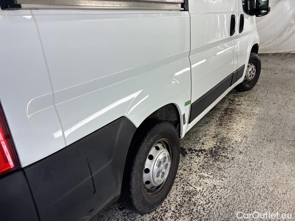  Peugeot  Boxer PEUGEOT  / 2014 / 4P / Fourgon tôlé BlueHDi 120 S&S ASPHALT 330 L1H1 #5