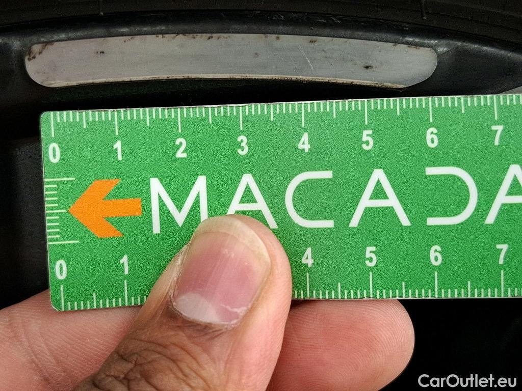  Hyundai  i30  cw Business 1.6 CRDi 115CV BVM6 E6d / TRANSFO VP/VF #26