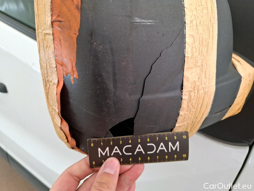  Renault  Trafic  Furgon Grand Confort L1H1 1000 1.6 dCi 120CV BVM6 E6 #82