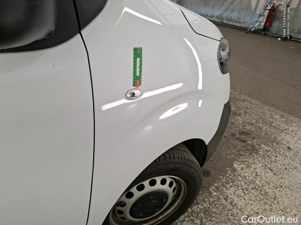  Fiat  Scudo FIAT  / 2021 / 4P / Fourgon tôlé 1.5 Mjet3 120ch 5.3 Standard Pro Lounge #5