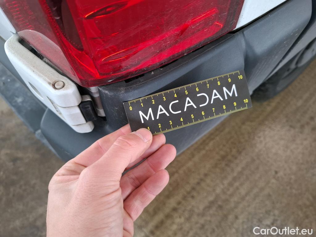  Renault  Master RENAULT  / 2019 / 4P / Fourgon tôlé FG Tr GCF F3500 L2H2 Blue dCi 145 EVIE #94