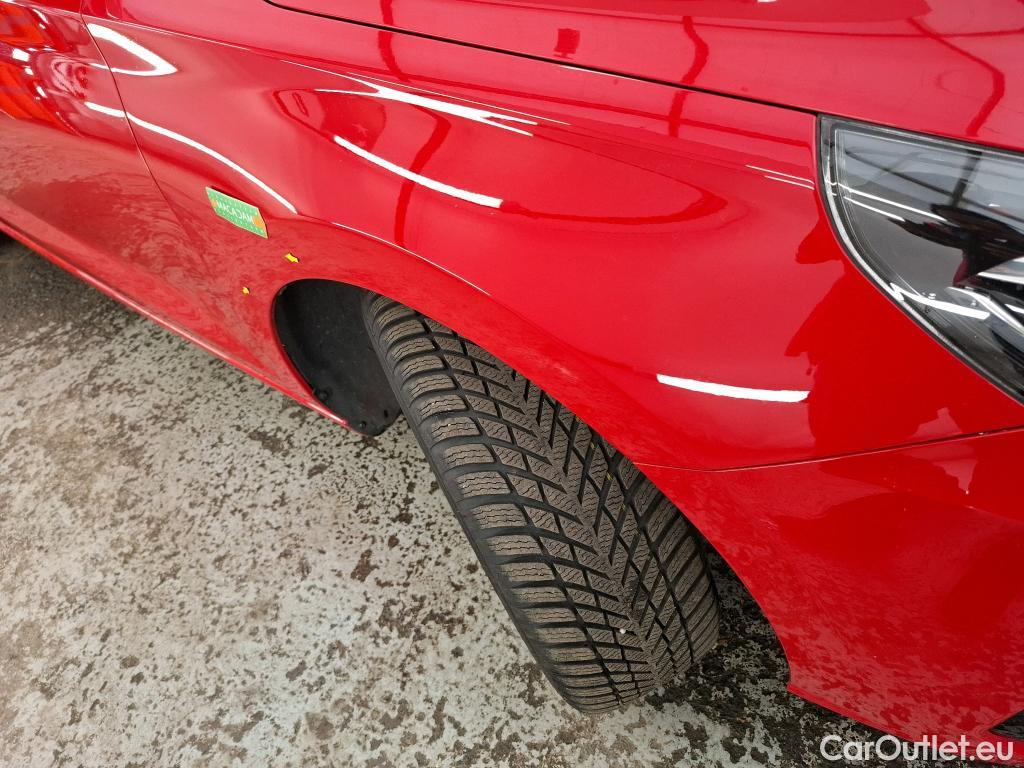  Hyundai  i30  cw Business 1.6 CRDi 115CV BVM6 E6d / TRANSFO VP/VF #76