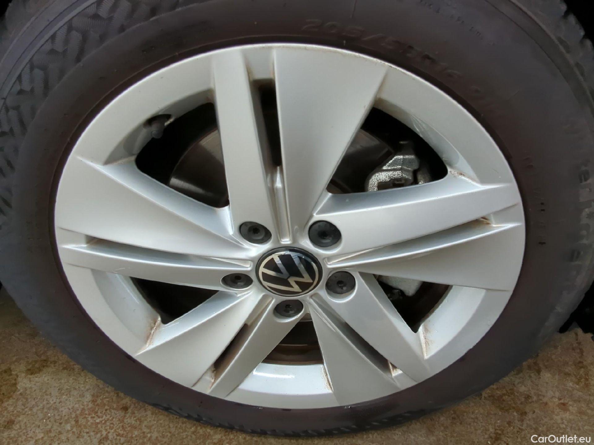  Volkswagen  Golf  / 2020 / 5P / Berline 2.0 TDI SCR 115 DSG7 LIFE BUSINESS #3