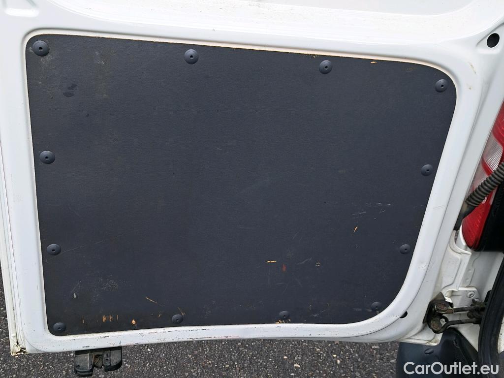  Volkswagen  Caddy VOLKSWAGEN  VU 4p 3G furgón derivado de t Furgón 2.0 TDI 110cv 4motion 4p #31