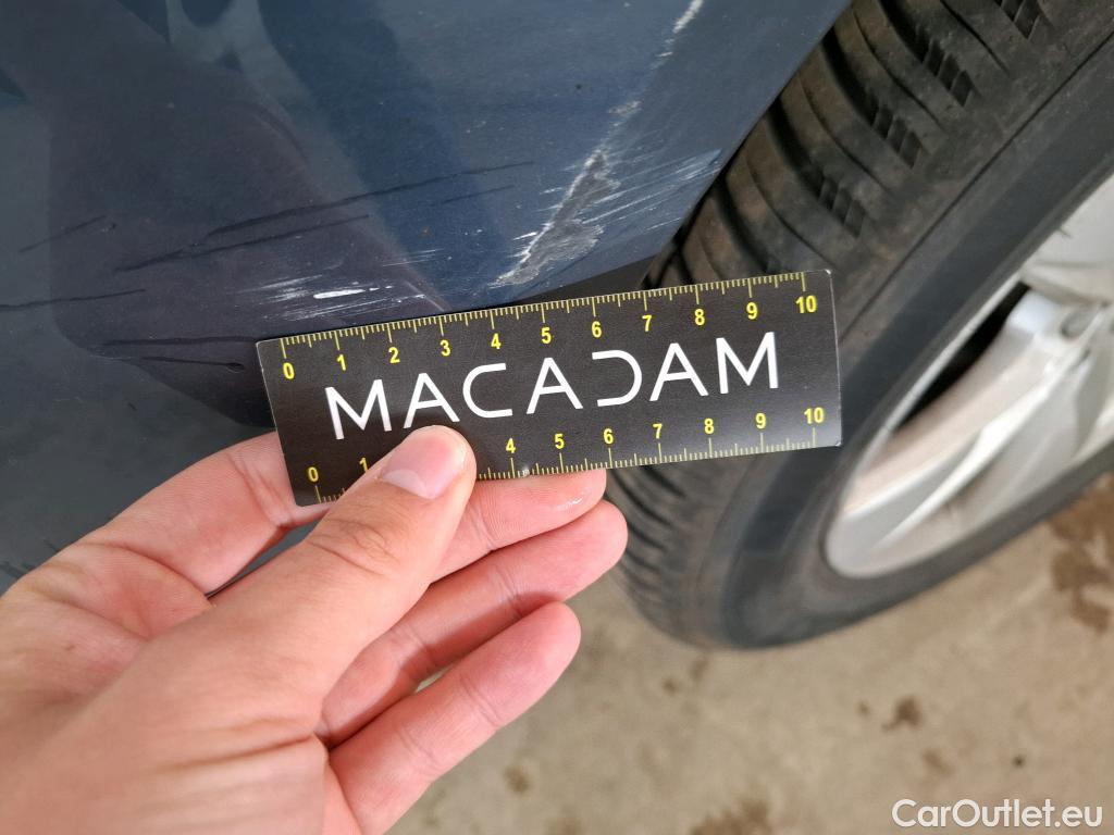  Volvo  XC60  Momentum Business 2WD 2.0 B4 195CV BVA8 E6d #11