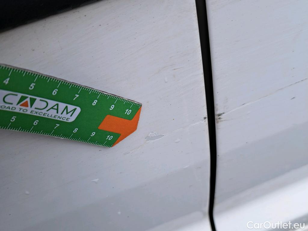  Volkswagen  Caddy VOLKSWAGEN  VU 4p 3G furgón derivado de t Furgón 2.0 TDI 110cv 4motion 4p #12