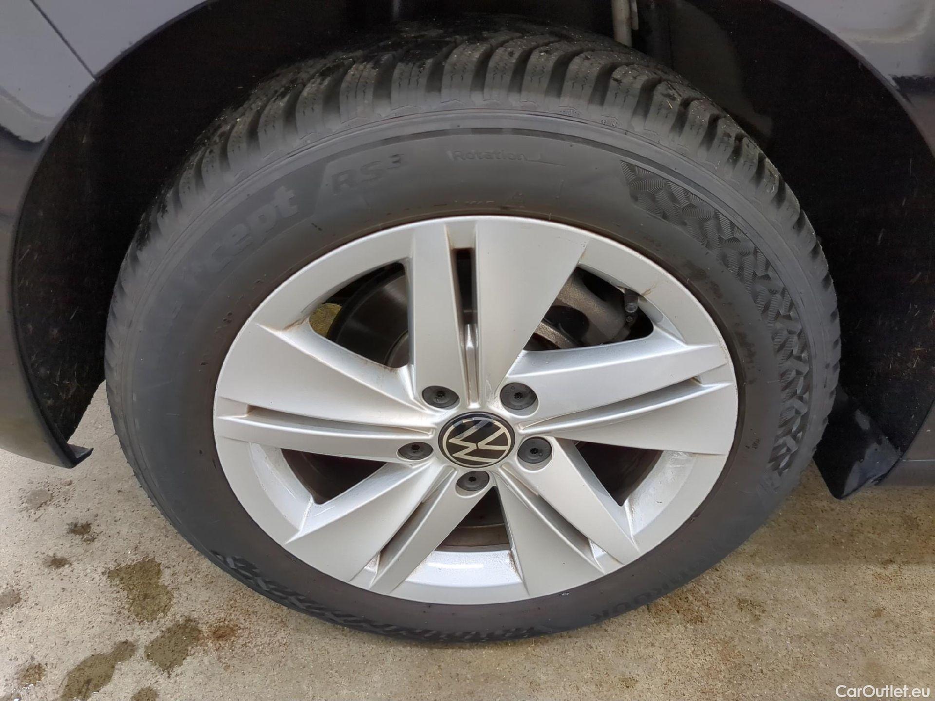  Volkswagen  Golf  / 2020 / 5P / Berline 2.0 TDI SCR 115 DSG7 LIFE BUSINESS #6