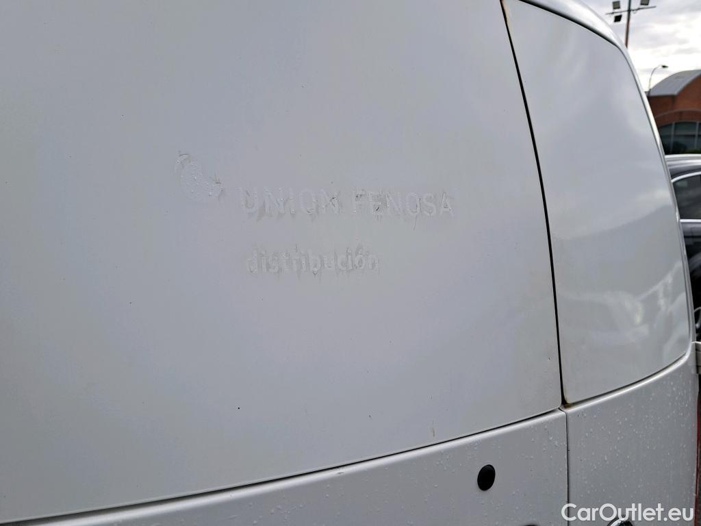  Volkswagen  Caddy VOLKSWAGEN  VU 4p 3G furgón derivado de t Furgón 2.0 TDI 110cv 4motion 4p #20