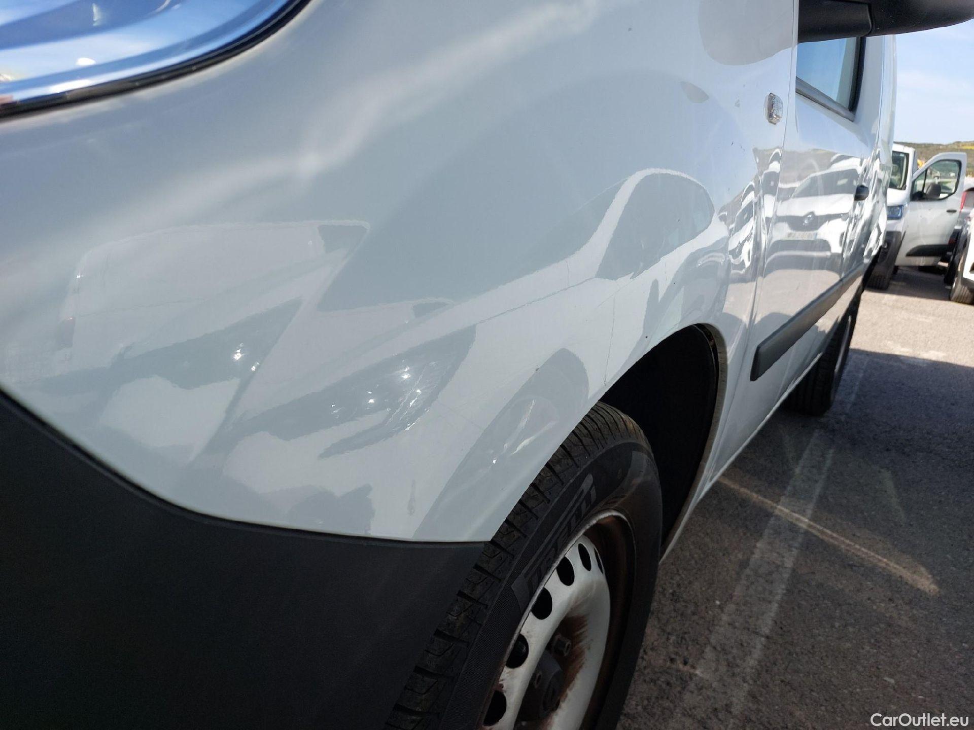  Renault  Kangoo RENAULT  Furgón/2013/3P/furgón derivado de turismo Profesional dCi 55 kW (75 CV) #3