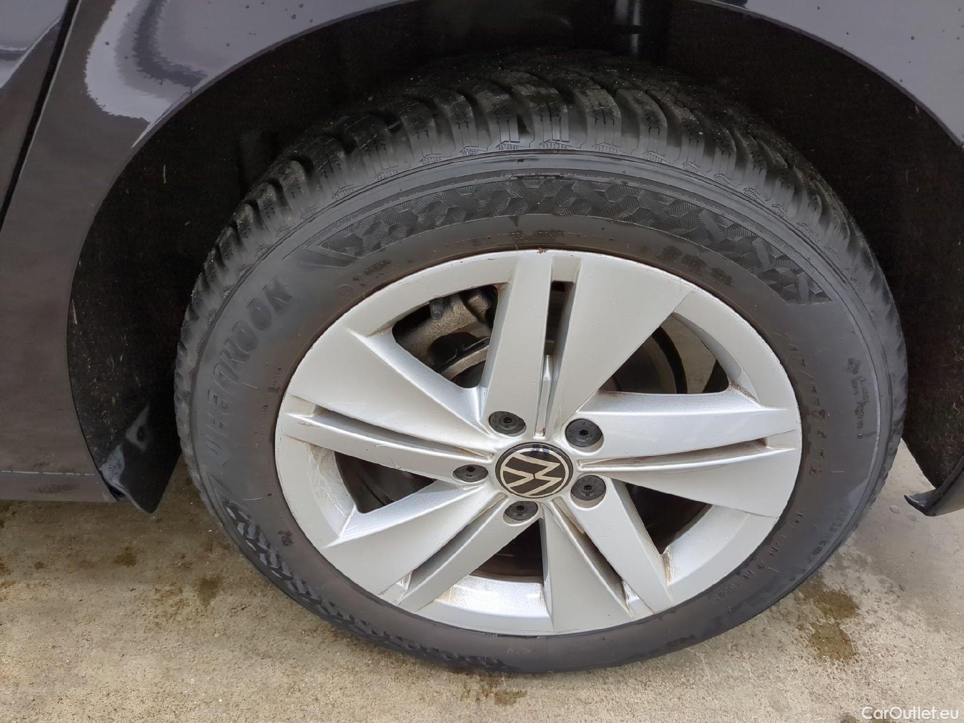  Volkswagen  Golf  / 2020 / 5P / Berline 2.0 TDI SCR 115 DSG7 LIFE BUSINESS #5