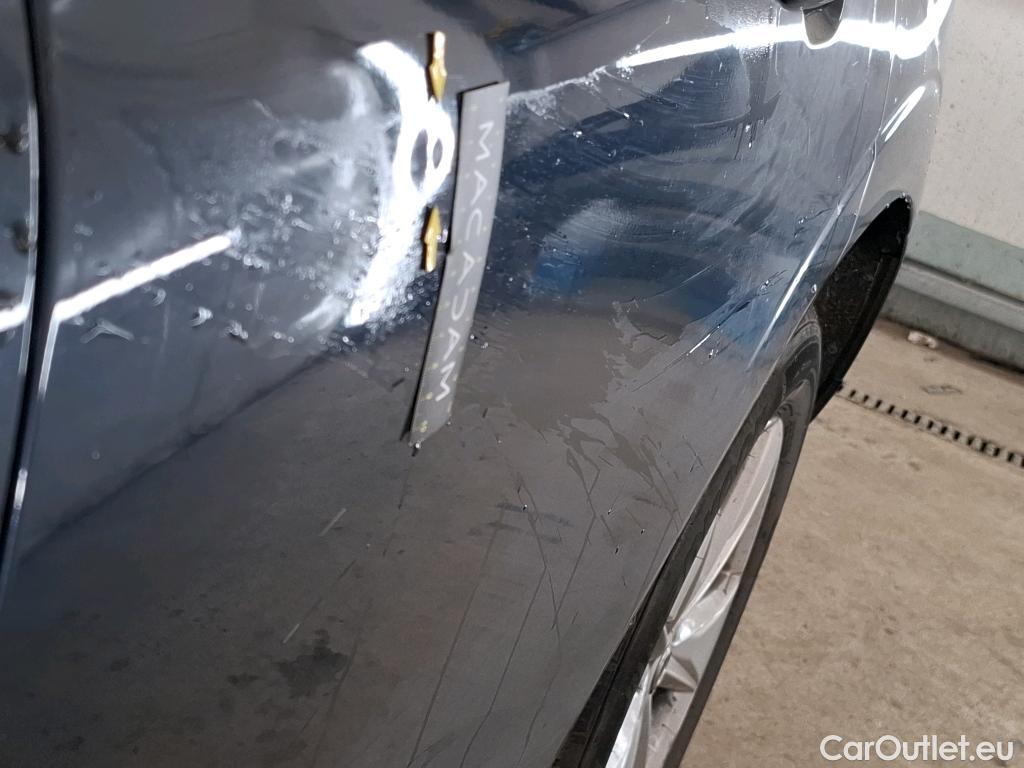  Volvo  XC60  Momentum Business 2WD 2.0 B4 195CV BVA8 E6d #26