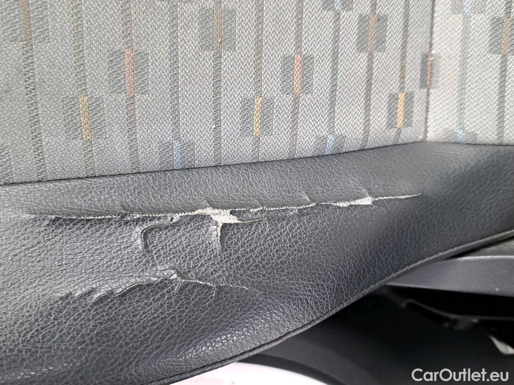  Volkswagen  Caddy VOLKSWAGEN  VU 4p 3G furgón derivado de t Furgón 2.0 TDI 110cv 4motion 4p #2