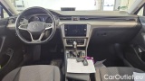  Volkswagen  Passat 2.0 TDI SCR DSG Conceptline Variant #6