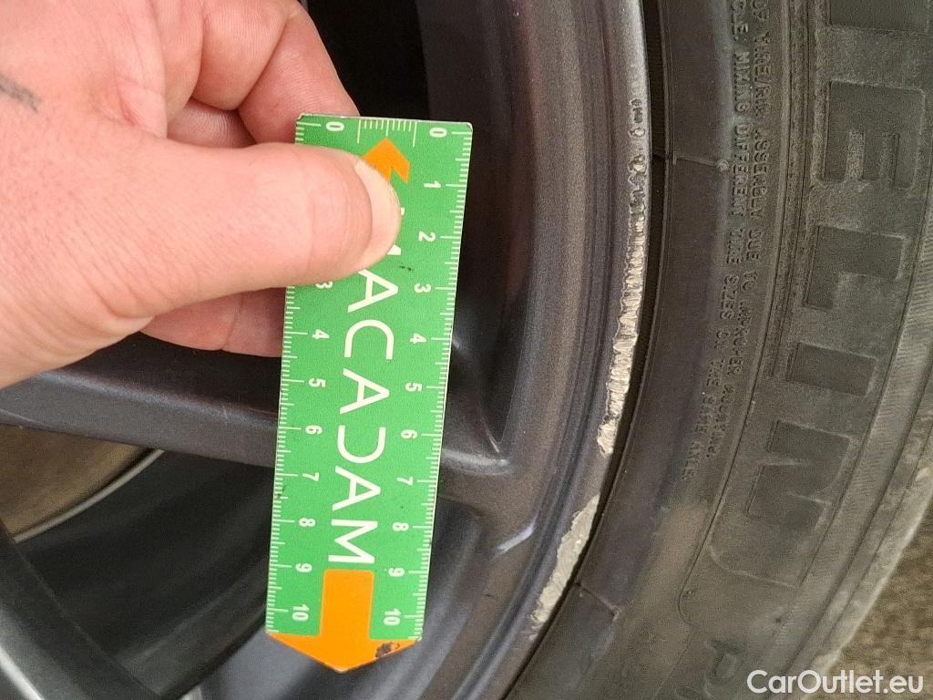  Tesla  Model 3 TESLA  / 2018 / 4P / Berline Propulsion #26