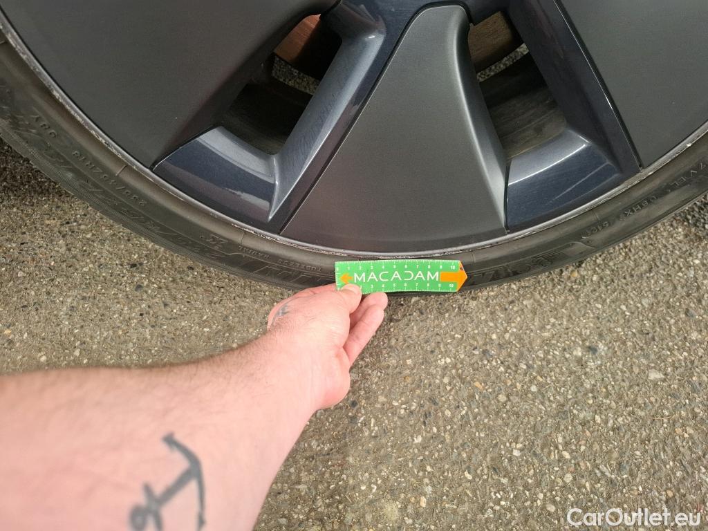  Tesla  Model 3 TESLA  / 2018 / 4P / Berline Propulsion #35