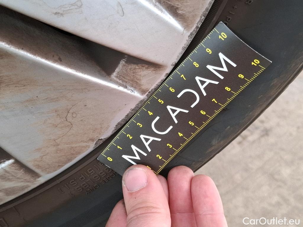  Volkswagen  Golf  VOLKSWAGEN / 2020 / 5P / Berline 1.0 eTSI OPF 110 DSG7 Life Business #21