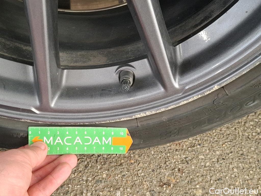  Tesla  Model 3 TESLA  / 2018 / 4P / Berline Propulsion #27