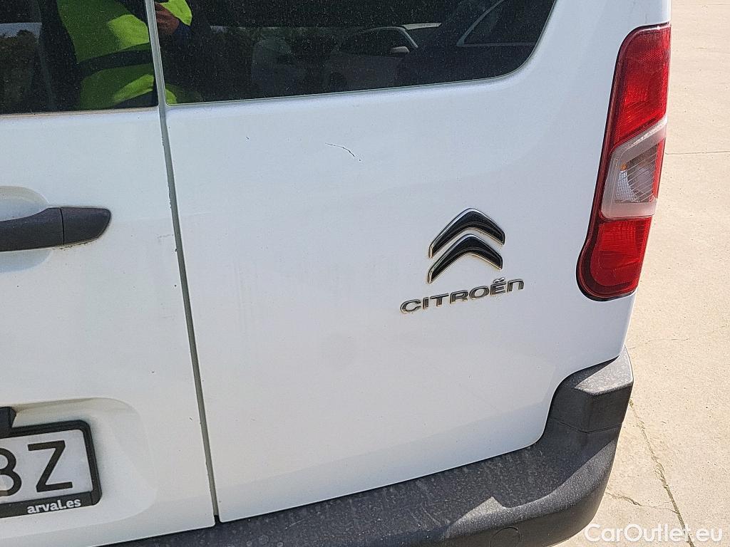  Citroen  Berlingo CITROEN  / 2018 / 4P / monovolumen compacto Talla M BlueHDi 100 LIVE #5