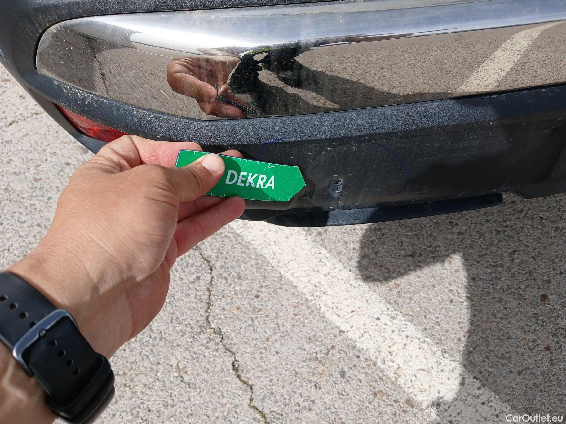  Peugeot  3008 PEUGEOT  / 2020 / 5P / todoterreno 1.5 BlueHDi 96kW (130CV) S&S Allure #11