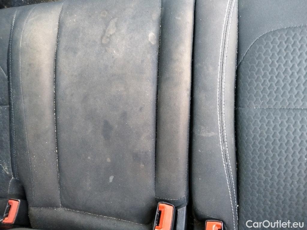  Ford  Kuga FORD  / 2016 / 5P / todoterreno 1.5 EcoBoost 88kW 4x2 Trend+ (CX) #6