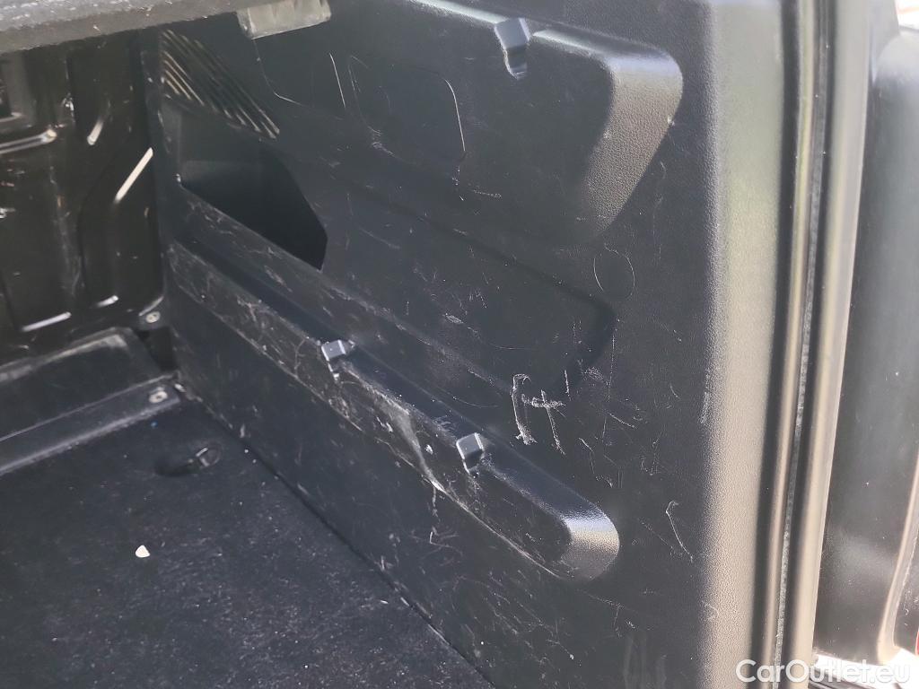  Citroen  Berlingo CITROEN  / 2018 / 4P / monovolumen compacto Talla M BlueHDi 100 LIVE #25