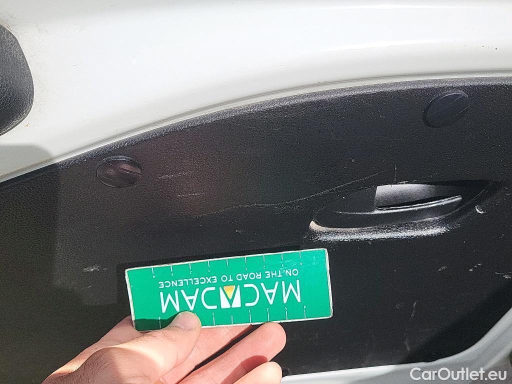  Citroen  Berlingo CITROEN  / 2018 / 4P / monovolumen compacto Talla M BlueHDi 100 LIVE #30